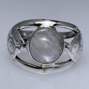 Natural Rainbow Moonstone ring, sterling silver, size 5.75, NWOT